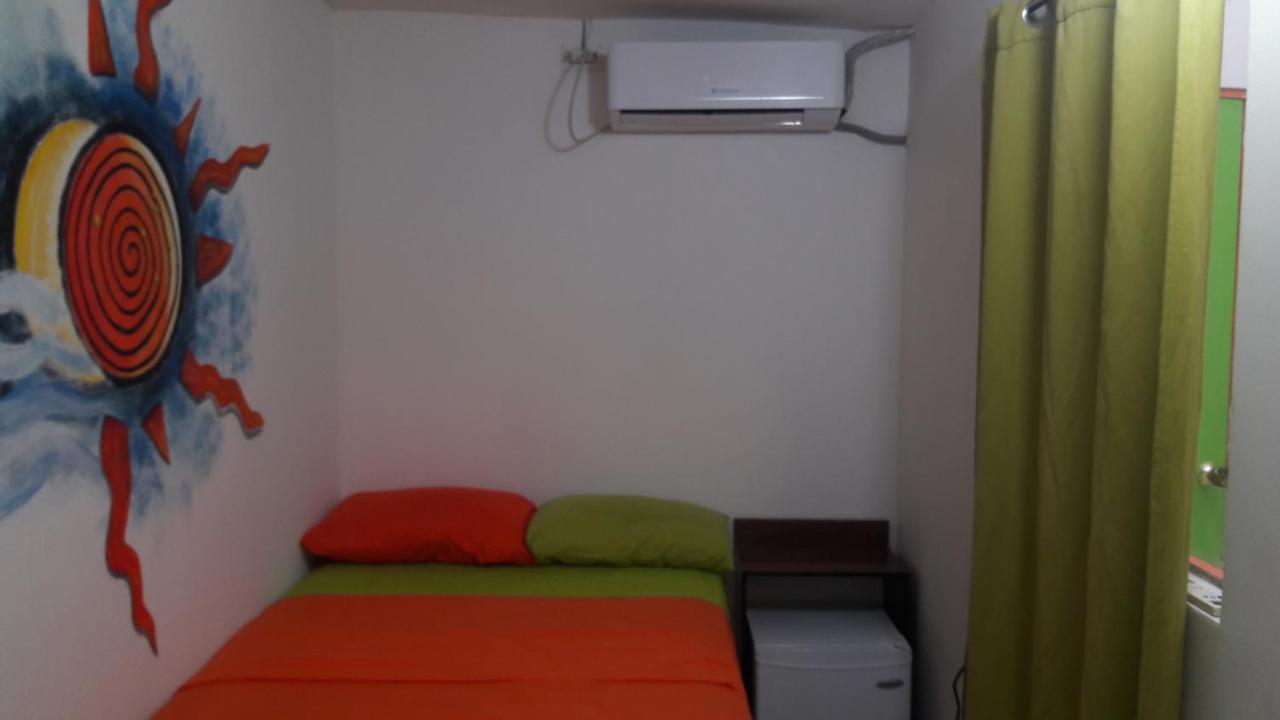 San Andres Vive Paradise Habitaciones Con Bano Privado A 80Mts De La Playa Principal Ngoại thất bức ảnh