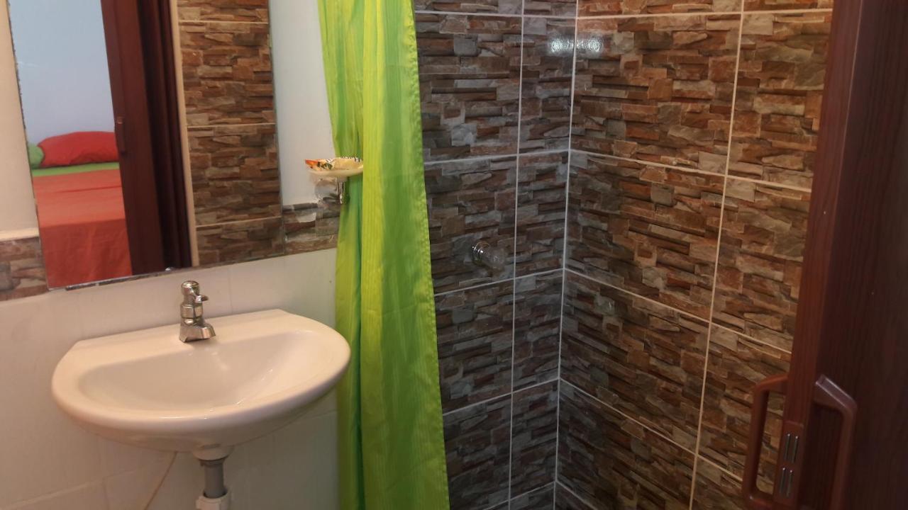 San Andres Vive Paradise Habitaciones Con Bano Privado A 80Mts De La Playa Principal Ngoại thất bức ảnh